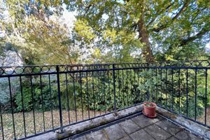 Photo 12- click for photo gallery